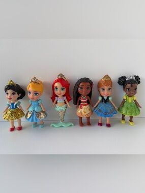 Disney Princess Mini Toddler Posable Dolls Figures Lot of 6